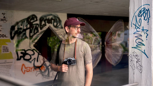 best short camera strap street-photography for Leica, Fuji Cameras 