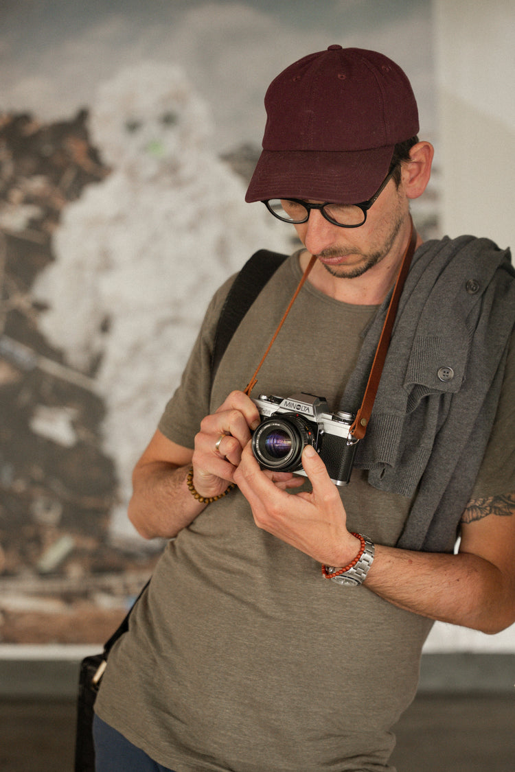 Kameragurte aus Leder für Leica, Fuji und analoge Kameras von seam strap