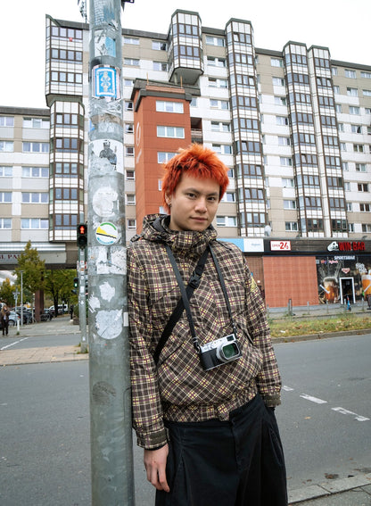 Kameragurt von seam strap und Filmriss Berlin Limitiert