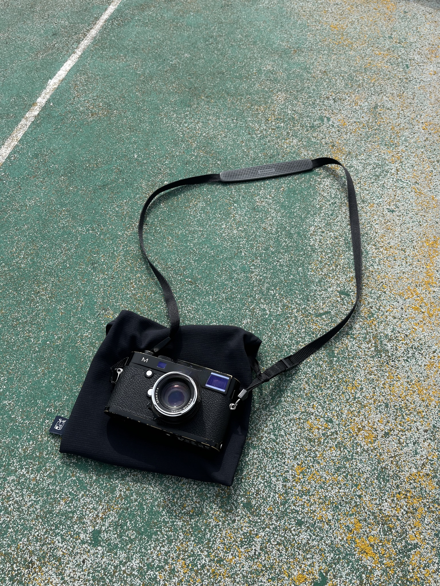 ÄKKI SÄKKI - TUMMA