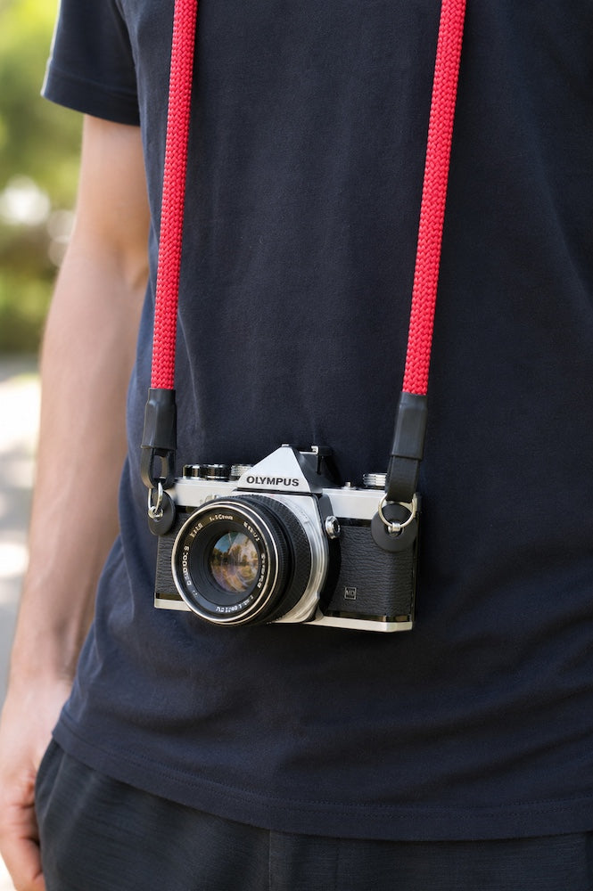 Kameraseil aus Nylon, Paracord in Rot für Kameras, Fuji, Leica analoge