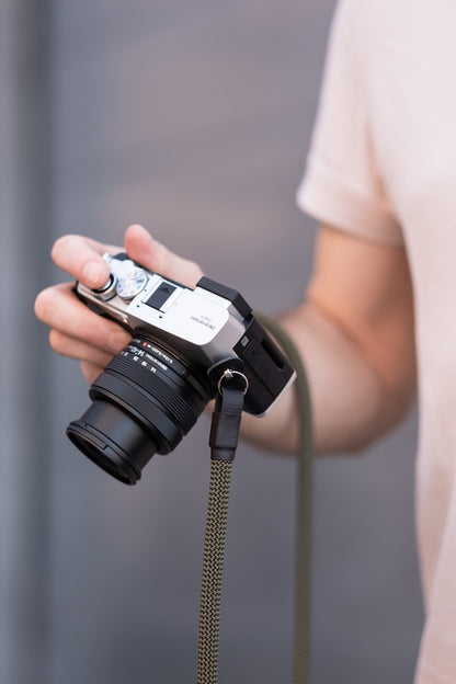 Camera rope olive