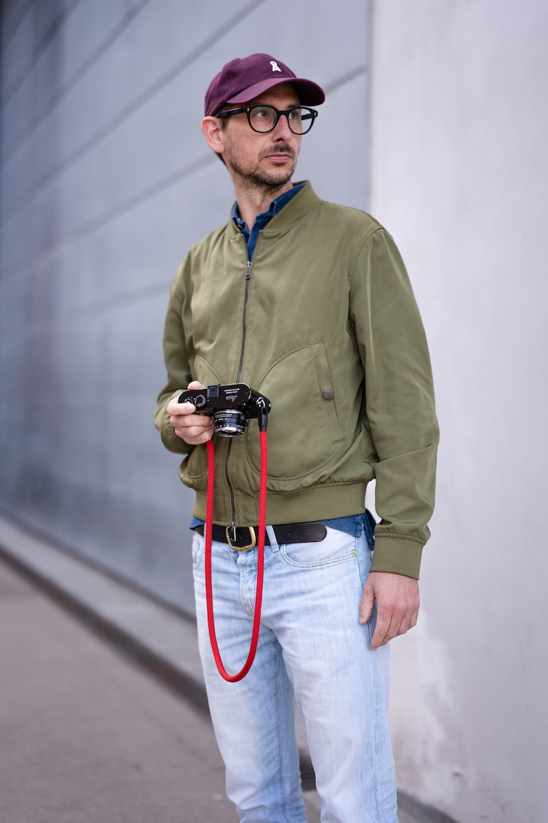 Rotes Kameraseil für Leica und Fuji Kameras